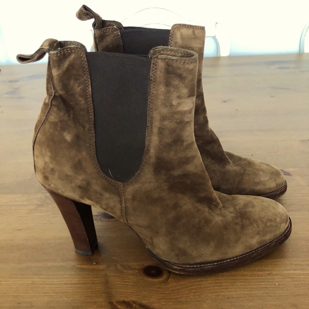Ralph Lauren purple label brown suede booties.